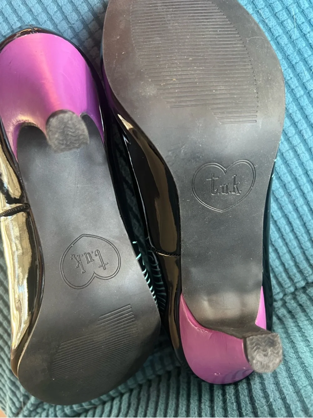 T.U.K. Peacock Heels Black Purple Sz 7 Rockabilly Pinup NIB - Picture 8 of 11